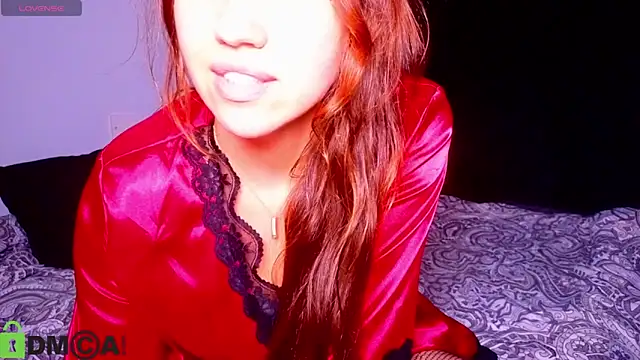 Akasha 007 online show from February 4, 9:32 pm