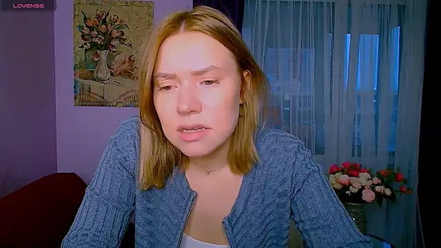 TaylorBre online show from November 23, 6:23 am