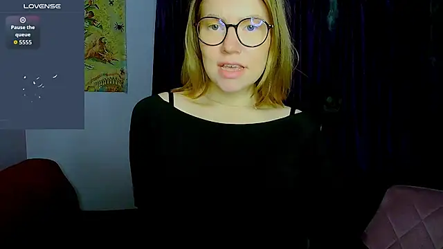 TaylorBre online show from November 9, 6:50 am