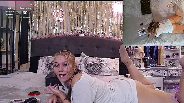 TheFoxAndPop online show from January 11, 1:01 am