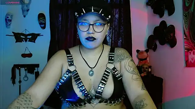 LilithSharon online show from October 28, 7:02 pm