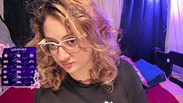 AnnieBigBoobs online show from September 17, 3:08 am