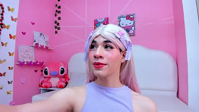 Snapshot of DaripQueen chatting on March 14, 1:57 pm DaripQueen online show from March 14, 1:57 pm
