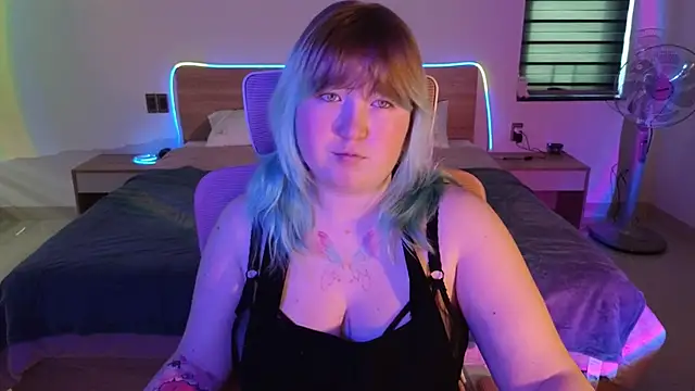 ChimberWol online show from March 25, 12:00 am