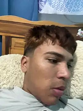 sexyboyandrs online show from July 21, 4:52 pm