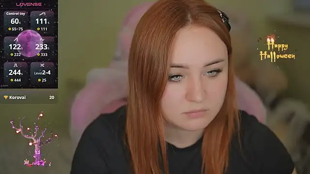 LovelyBell online show from October 28, 2:38 pm