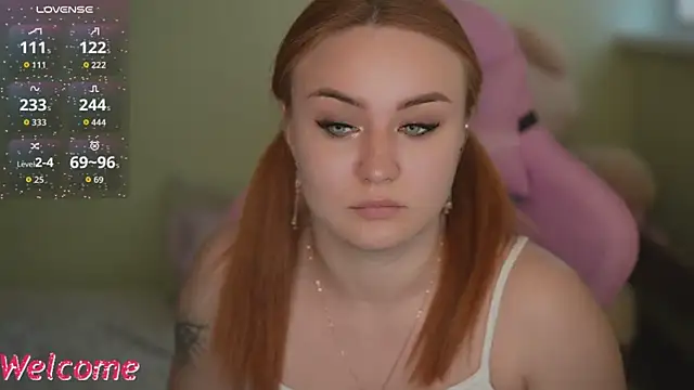 LovelyBell online show from November 12, 9:13 am