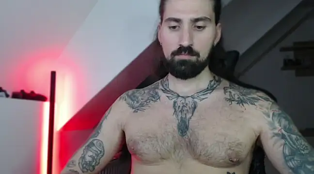 Snapshot of MateoHunk chatting on December 10, 7:54 pm MateoHunk online show from December 10, 7:54 pm