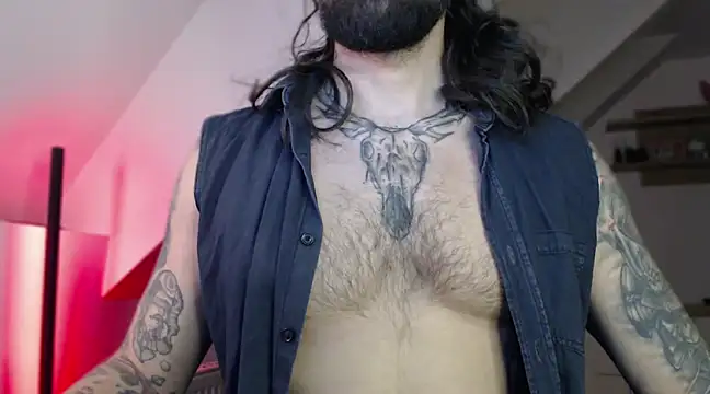 Snapshot of MateoHunk chatting on December 26, 6:54 pm MateoHunk online show from December 26, 6:54 pm