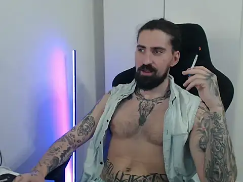 MateoHunk online show from May 7, 10:18 am
