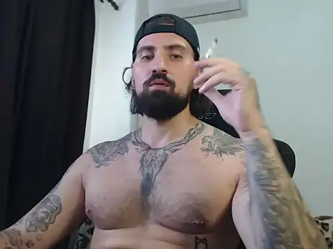 Snapshot of MateoHunk chatting on September 11, 10:04 am MateoHunk online show from September 11, 10:04 am