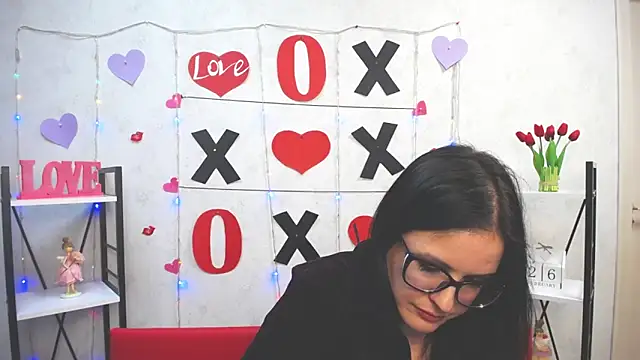 Snapshot of TayaBoret chatting on February 27, 3:51 am TayaBoret online show from February 27, 3:51 am