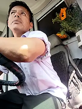 alexchir4 online show from March 18, 7:15 pm