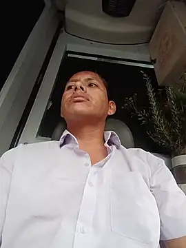 alexchir4 online show from June 4, 9:52 pm