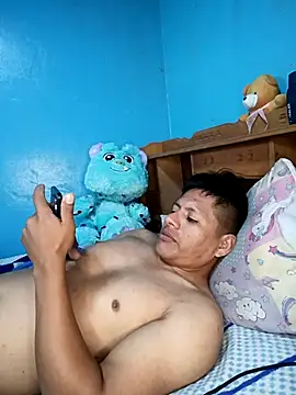 alexchir4 online show from December 20, 3:15 pm