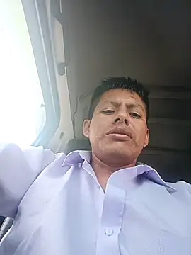 Snapshot of alexchir4 chatting on November 2, 8:47 pm alexchir4 online show from November 2, 8:47 pm