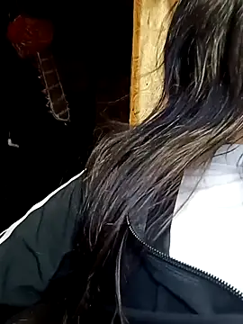 Snapshot of Kenia_Moreno1 chatting on December 15, 12:27 am Kenia Moreno1 online show from December 15, 12:27 am