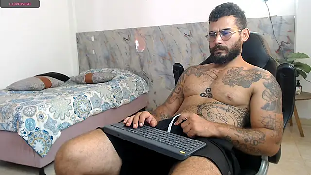 hanz col online show from November 14, 4:21 pm