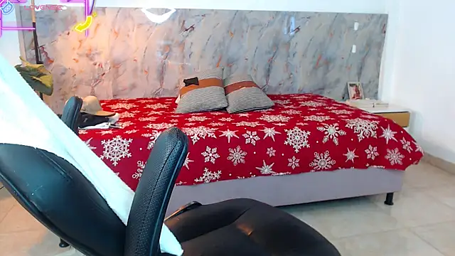 hanz col online show from January 7, 11:48 am