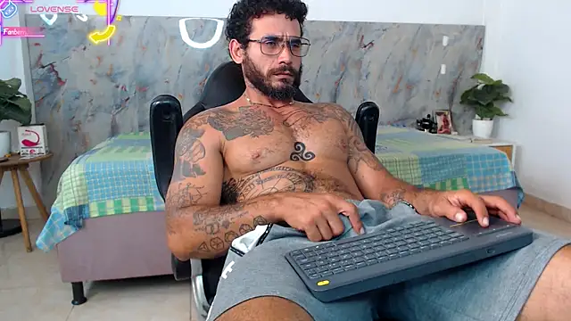 hanz col online show from May 23, 11:04 pm