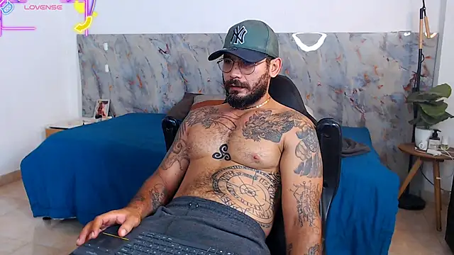 hanz col online show from December 20, 11:24 am