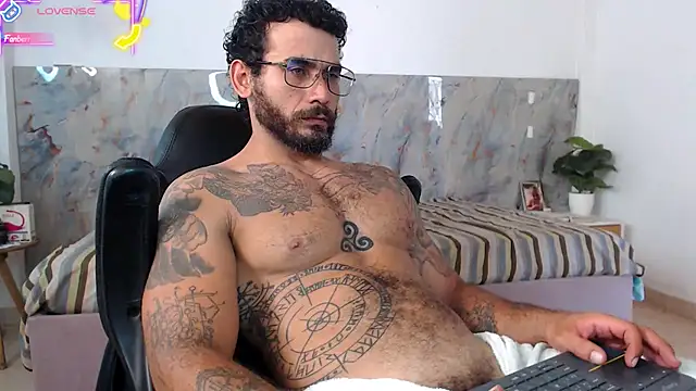 hanz col online show from May 14, 4:37 pm