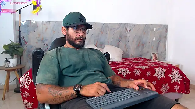 hanz col online show from February 7, 10:51 pm