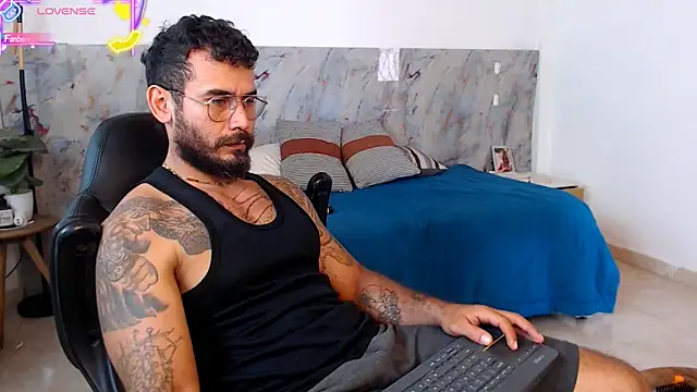 hanz col online show from December 22, 3:23 pm