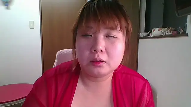 SAKU-RA-chan online show from April 3, 12:44 pm