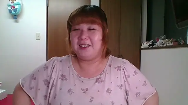 SAKU-RA-chan online show from June 16, 1:33 pm