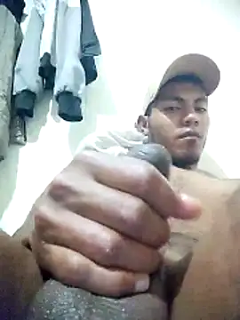 Cr7gAbdk online show from December 4, 4:55 am