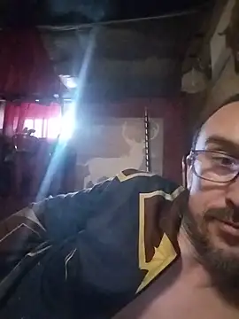 Snapshot of Joss046 chatting on May 16, 2:05 pm Joss046 online show from May 16, 2:05 pm