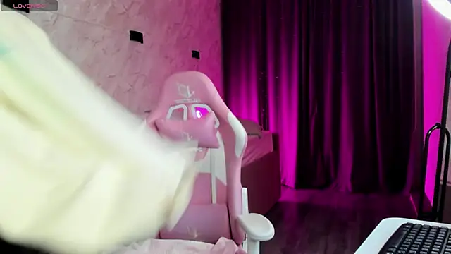 Kira yoon online show from November 27, 12:55 am