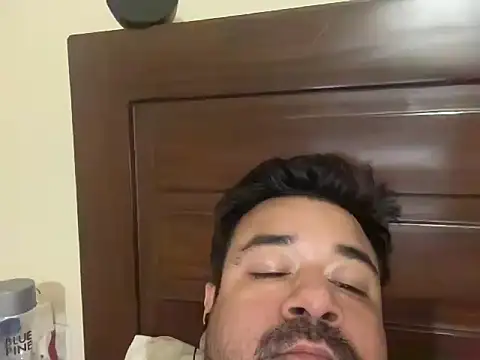 Snapshot of coolboy6566 chatting on February 11, 7:14 pm coolboy6566 online show from February 11, 7:14 pm