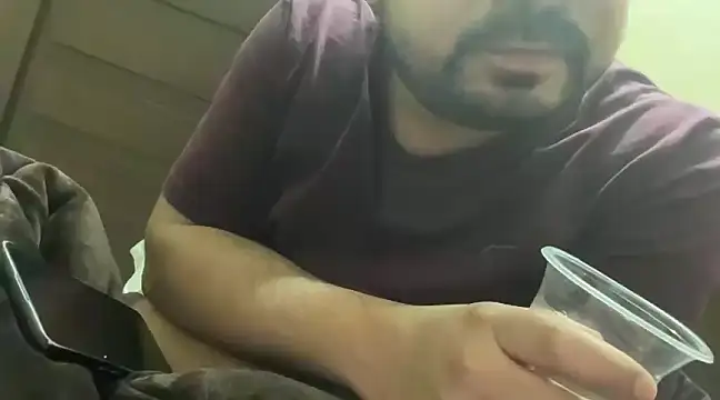 coolboy6566 online show from December 21, 6:11 pm