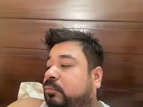 coolboy6566 online show from November 4, 7:23 am