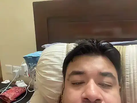 Snapshot of coolboy6566 chatting on February 1, 7:12 pm coolboy6566 online show from February 1, 7:12 pm