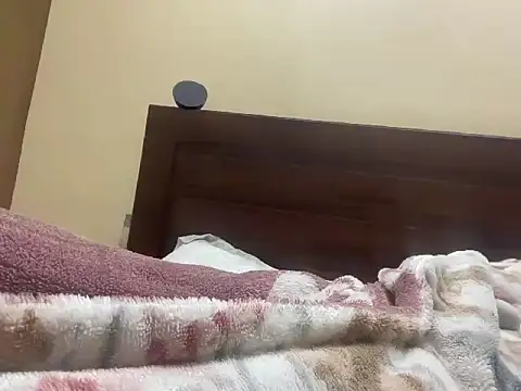 Snapshot of coolboy6566 chatting on January 17, 3:32 am coolboy6566 online show from January 17, 3:32 am