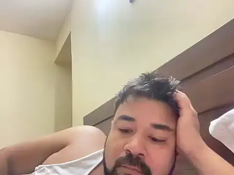 Snapshot of coolboy6566 chatting on December 17, 12:59 am coolboy6566 online show from December 17, 12:59 am