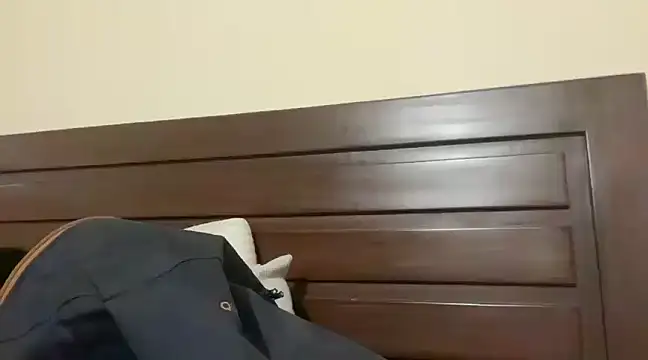 coolboy6566 online show from December 22, 12:17 am