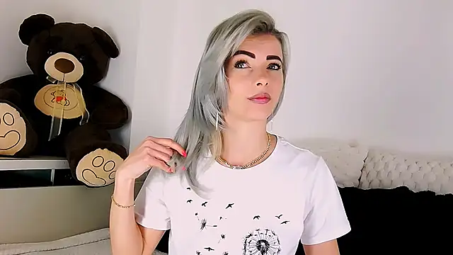 Aly girl1 online show from April 26, 9:28 am