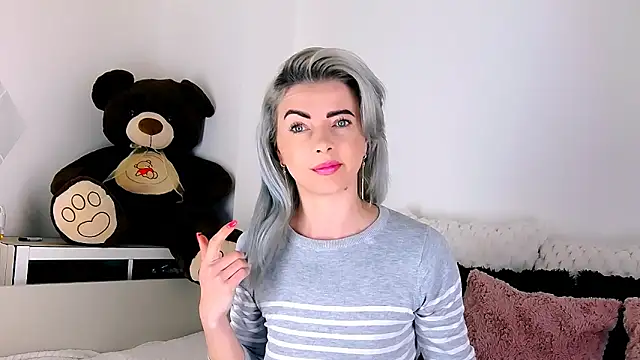 Aly girl1 online show from April 29, 9:35 am