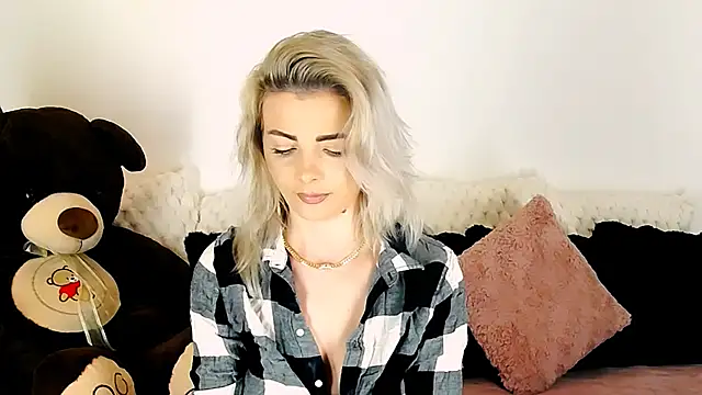 Aly girl1 online show from January 18, 1:36 pm