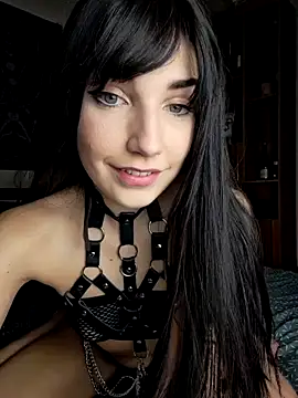 Snapshot of Sofia_Poly chatting on December 12, 2:55 pm Sofia Poly online show from December 12, 2:55 pm