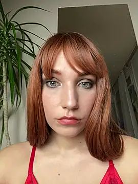 Snapshot of Sofia_Poly chatting on January 14, 3:47 pm Sofia Poly online show from January 14, 3:47 pm