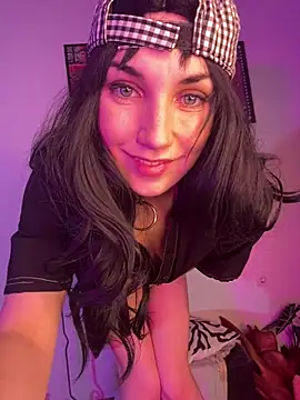 Sofia Poly online show from February 26, 4:18 pm