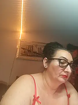 Snapshot of Genoveva73sexy chatting on February 21, 7:43 pm Genoveva73sexy online show from February 21, 7:43 pm
