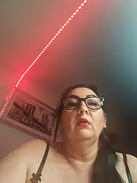 Snapshot of Genoveva73sexy chatting on February 20, 6:24 pm Genoveva73sexy online show from February 20, 6:24 pm