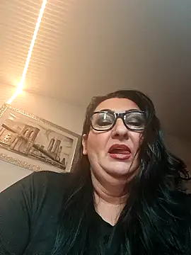 Snapshot of Genoveva73sexy chatting on February 8, 12:17 am Genoveva73sexy online show from February 8, 12:17 am