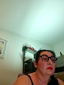 Snapshot of Genoveva73sexy chatting on September 26, 4:25 pm Genoveva73sexy online show from September 26, 4:25 pm